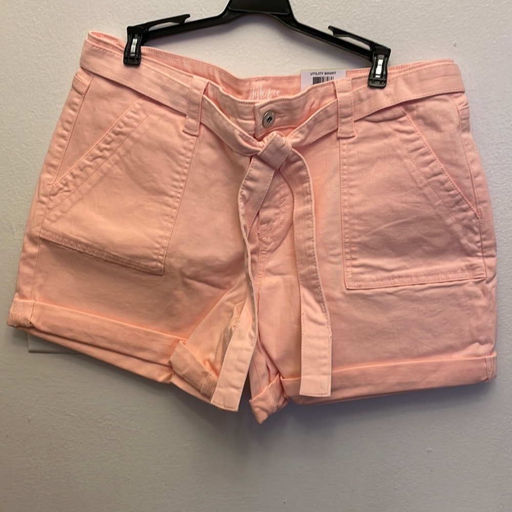 NWT Style & Co utility belted pink denim shorts size 14.